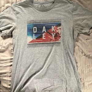 Mens oakley t shirt